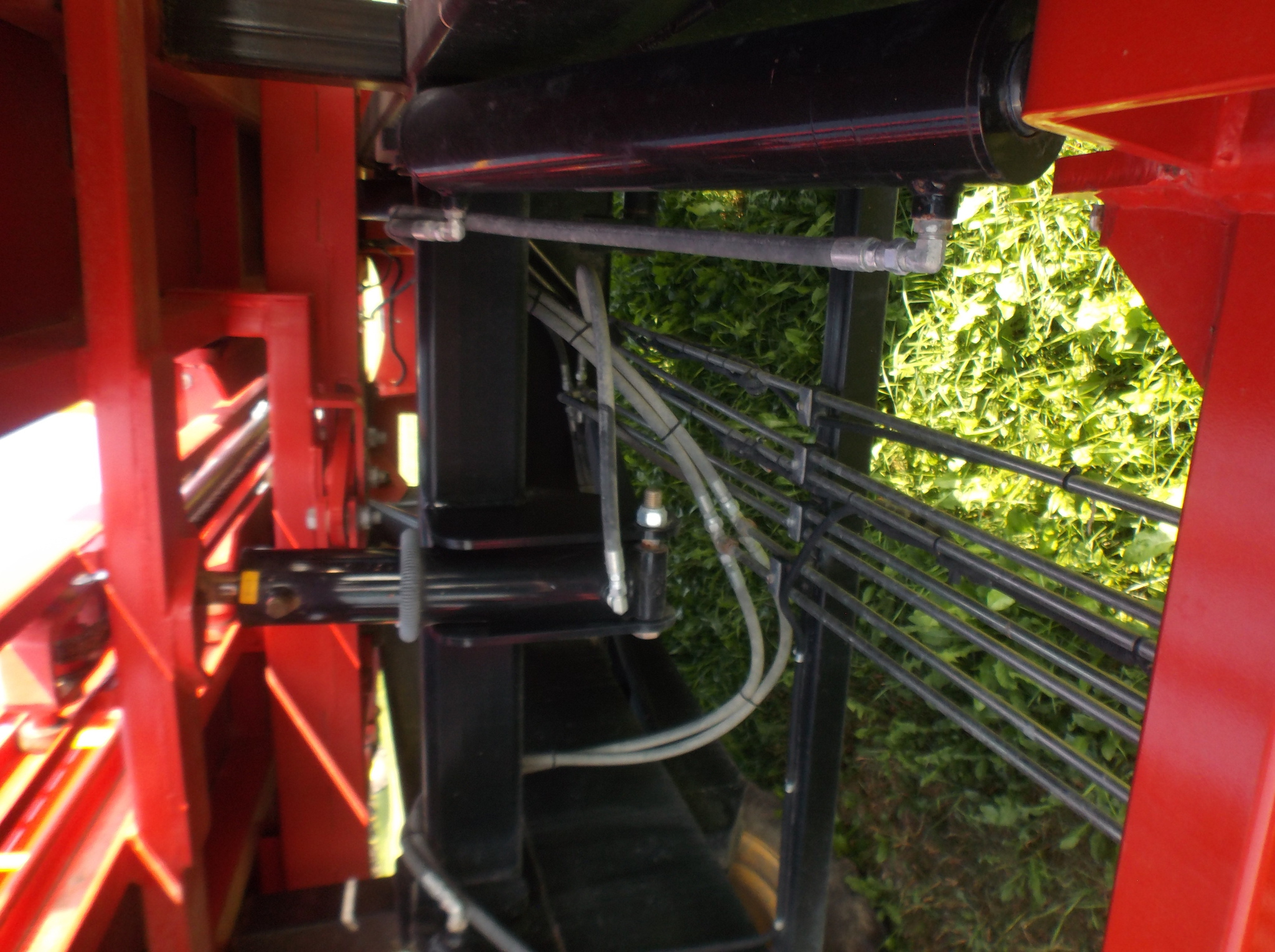 2021 Highline FS1800 100 Image 19