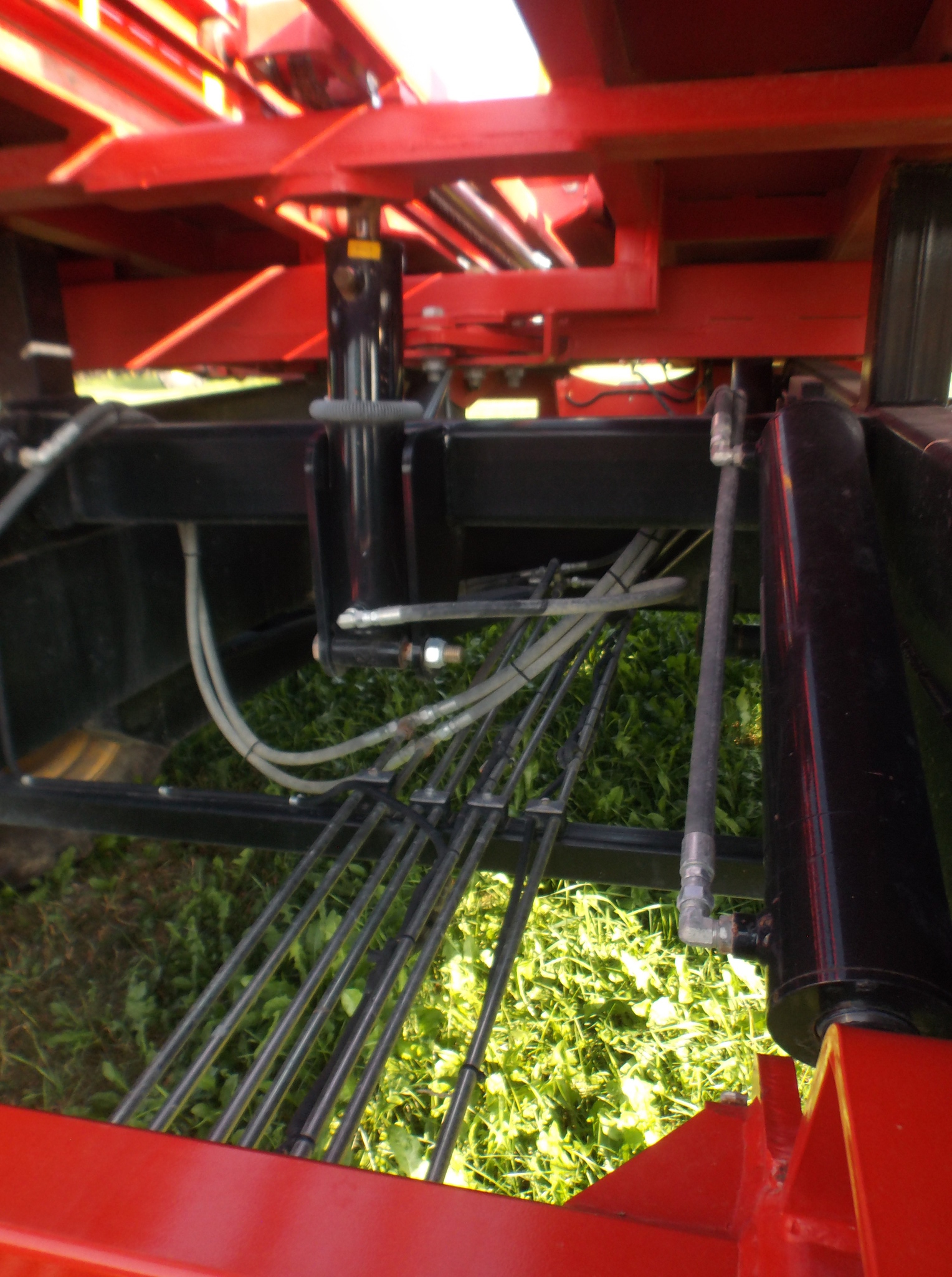 2021 Highline FS1800 100 Image 28