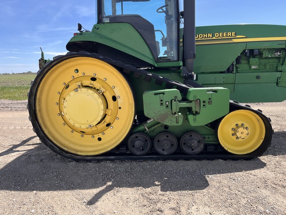 2001 John Deere 8410T - Photo11