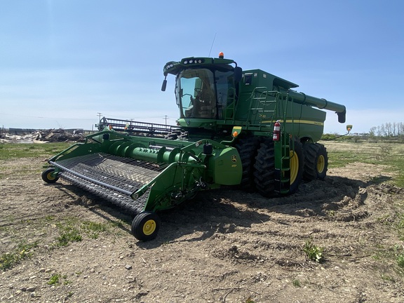 2015 John Deere S680