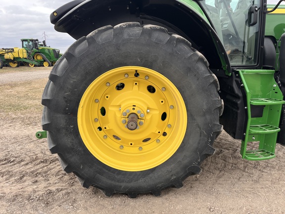 2024 John Deere 6155M - Photo15