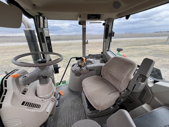 2024 John Deere 6155M - Photo32