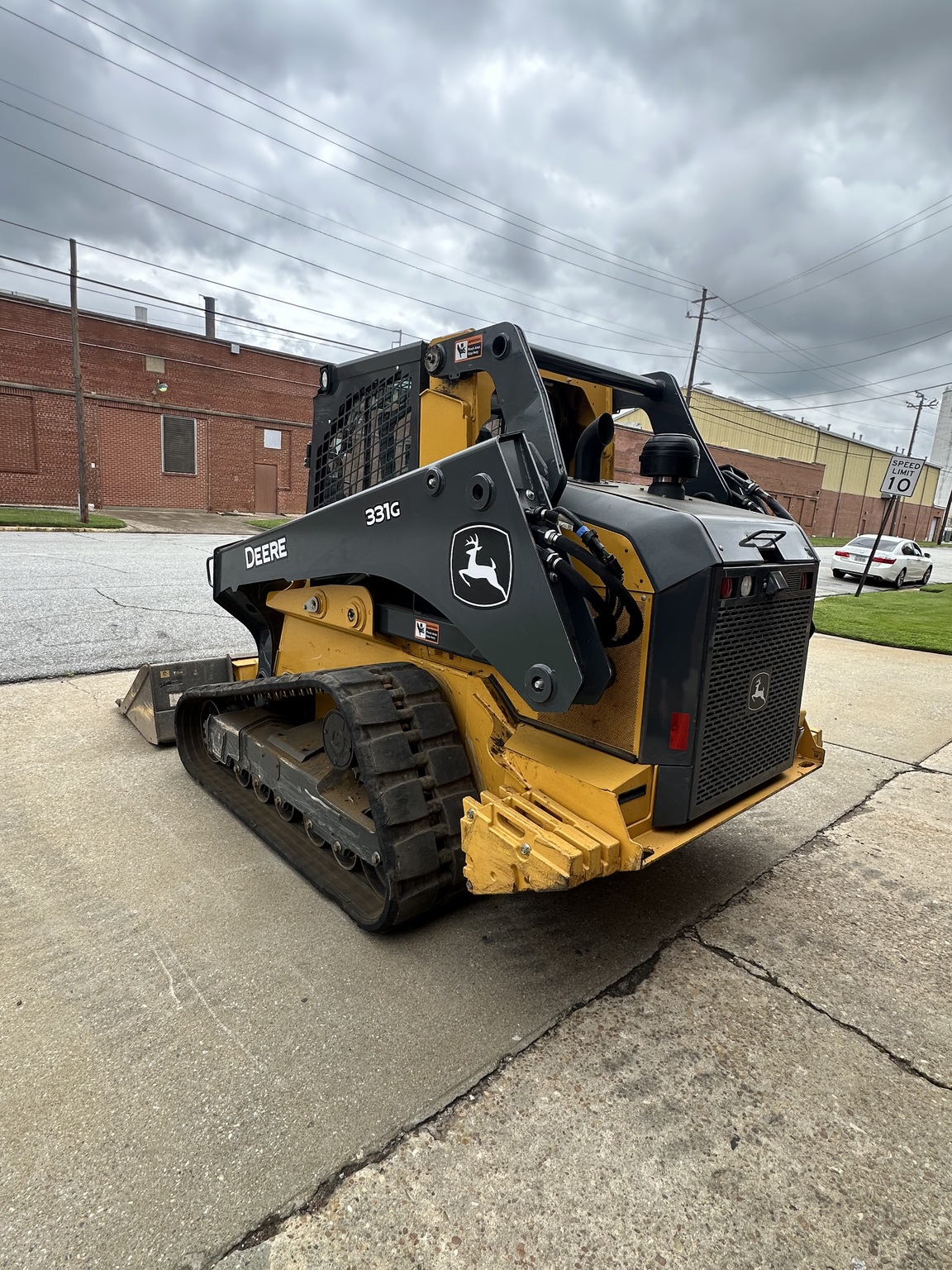 2023 John Deere 331G Image 4