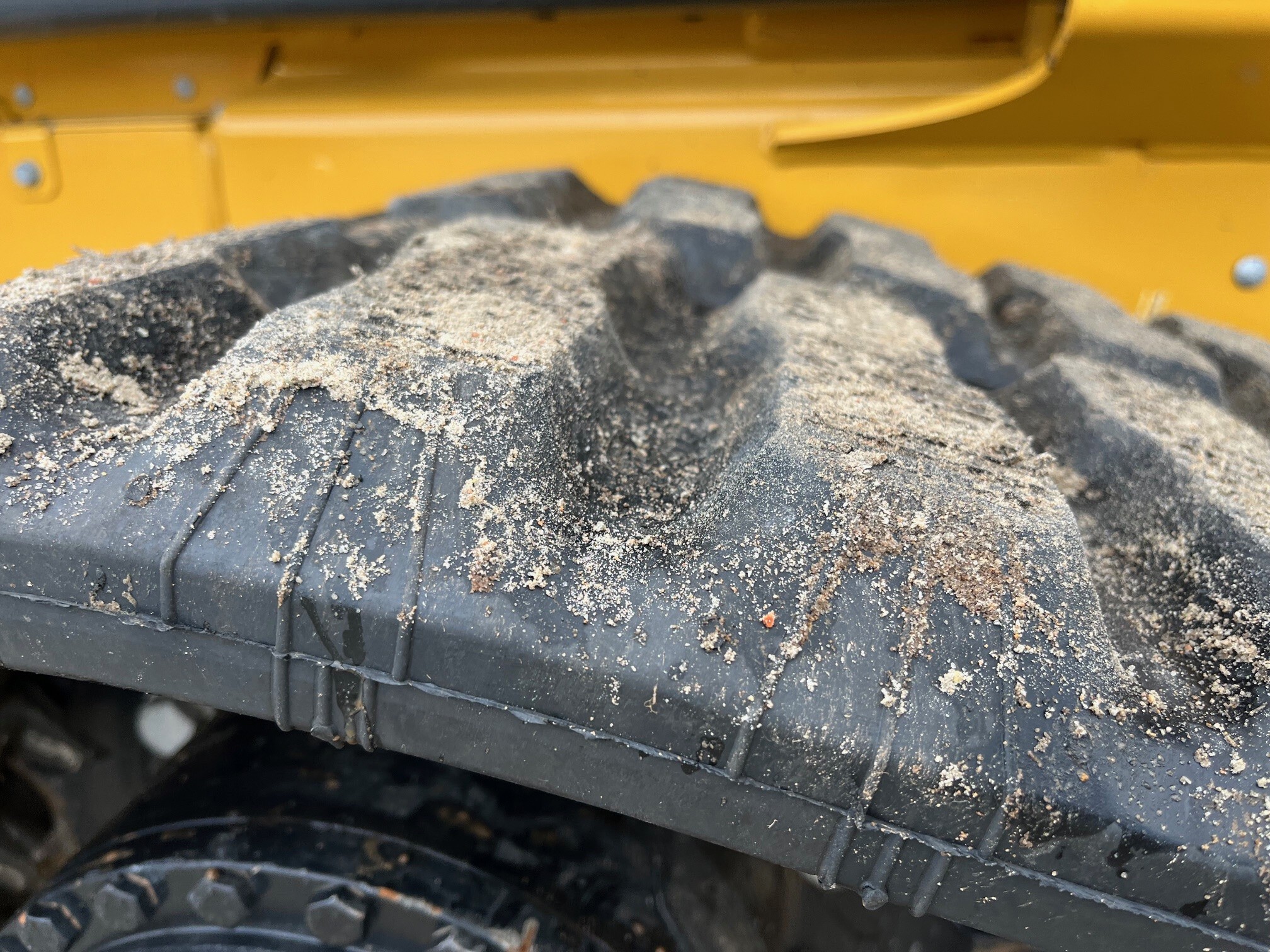 2024 John Deere 333 P Image 9