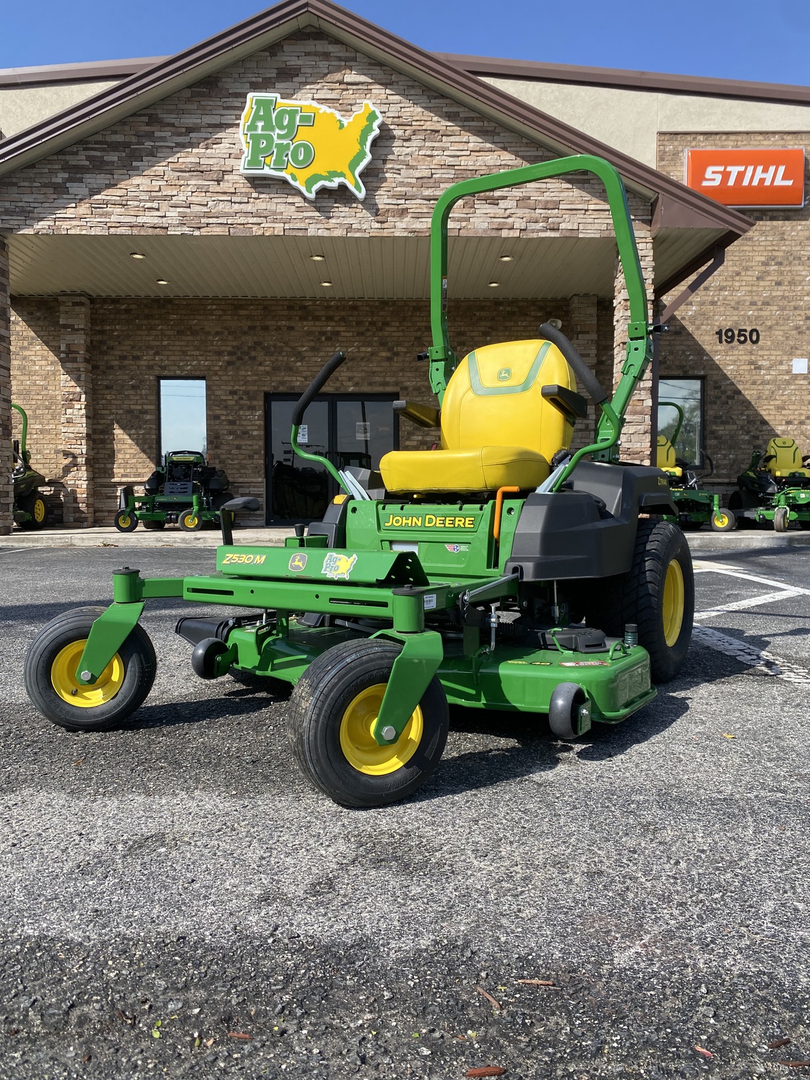 2025 John Deere BRAND NEW JOHN DEERE Z530R Image 2