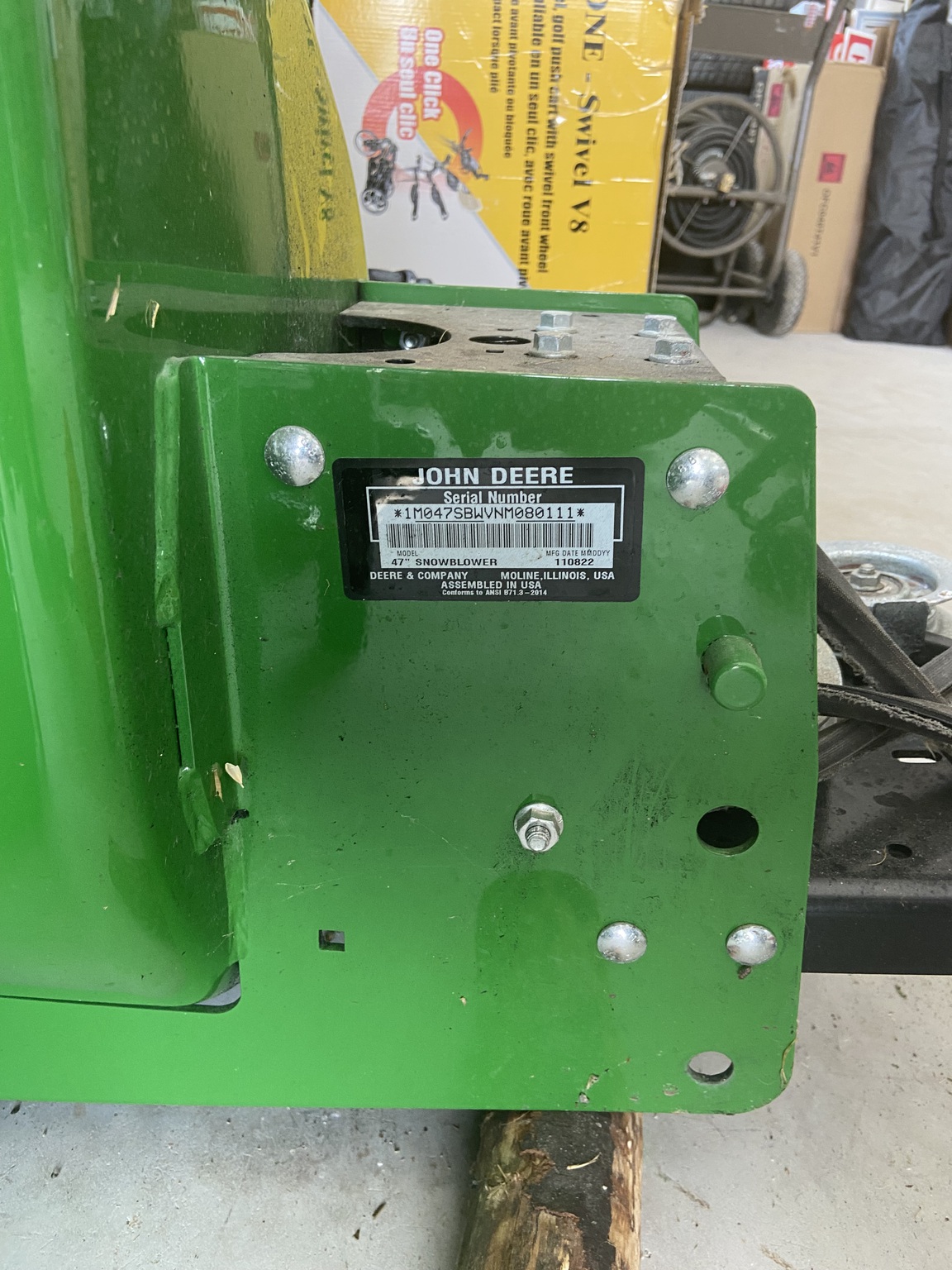2023 John Deere X580 Image 13