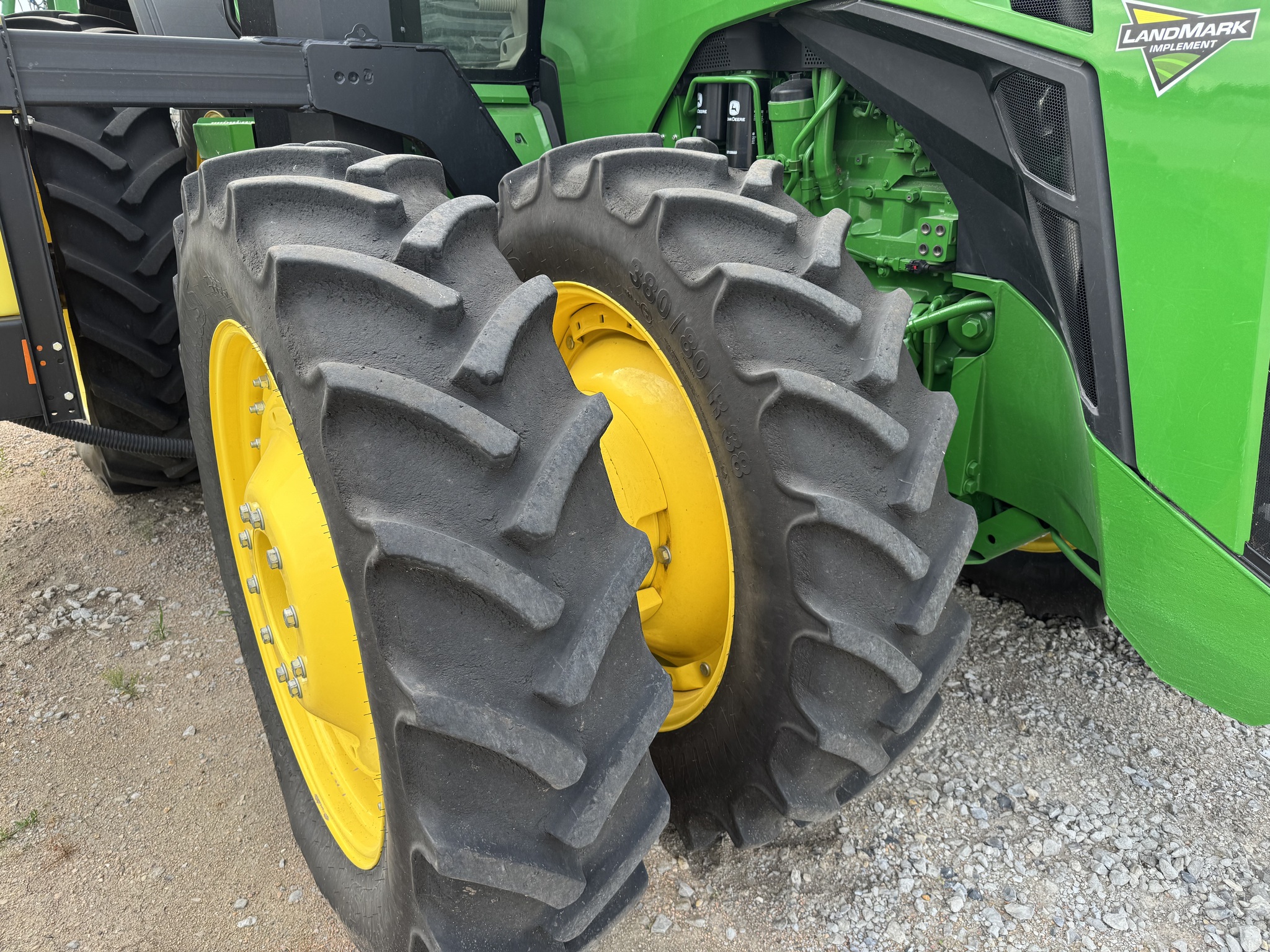 2024 John Deere 8R 410 Image 10