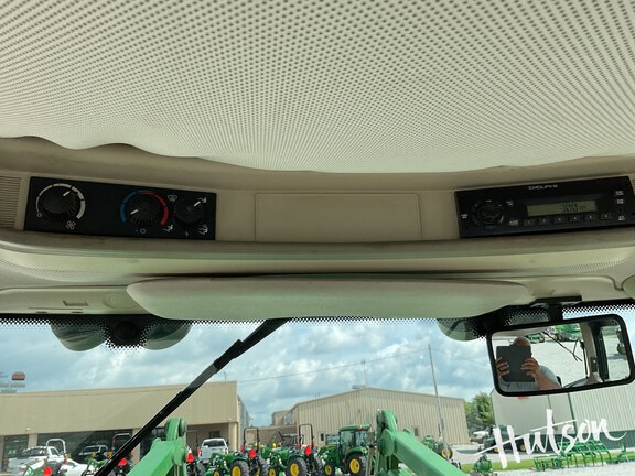 Photo of 2012 John Deere 7330 Premium