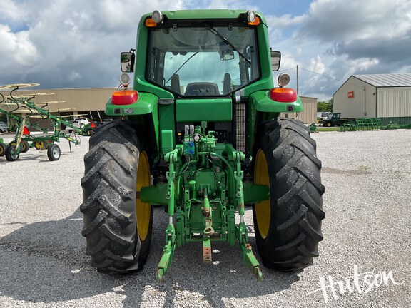 Photo of 2012 John Deere 7330 Premium