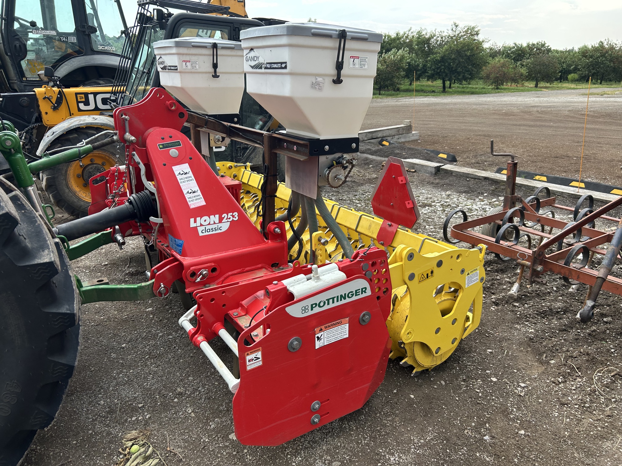 2022 Pottinger LION 253 Image 11