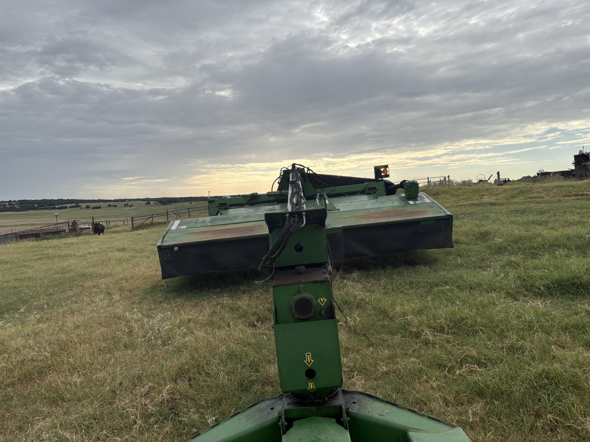 2010 John Deere 956 Image 12