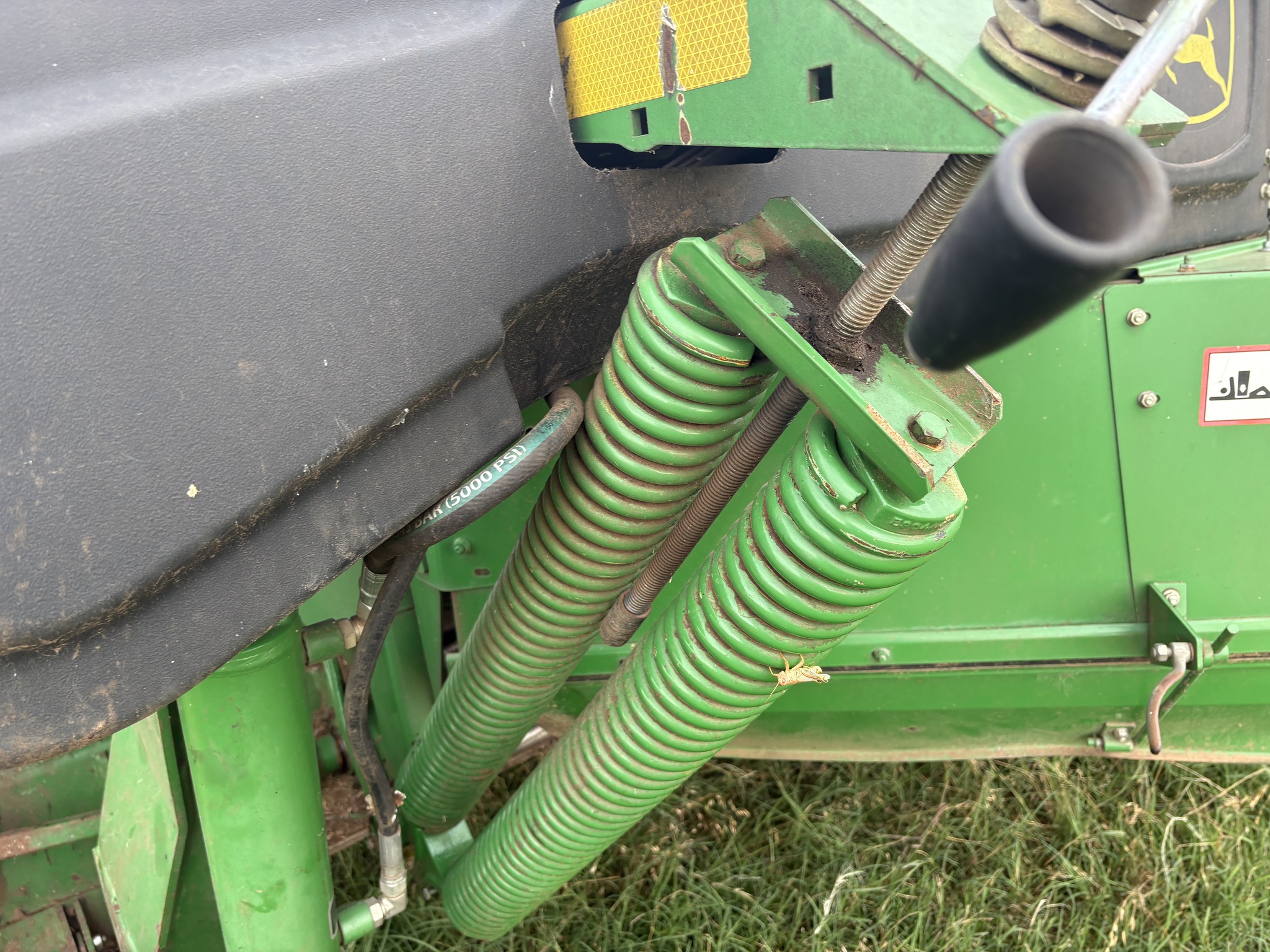 2010 John Deere 956 Image 3