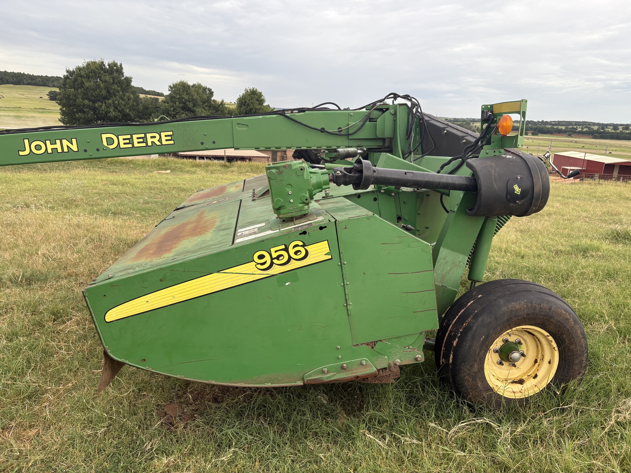 2010 John Deere 956 Image 1