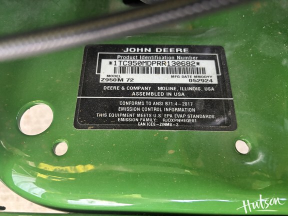 Photo of 2024 John Deere Z950M