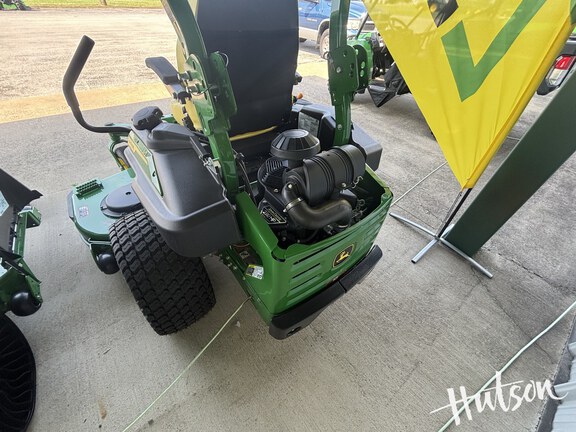 Photo of 2024 John Deere Z950M