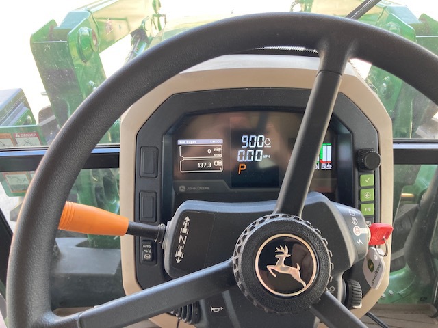 2023 John Deere 5105M Image 7