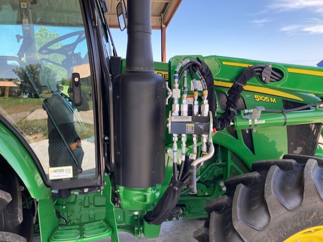 2023 John Deere 5105M Image 20