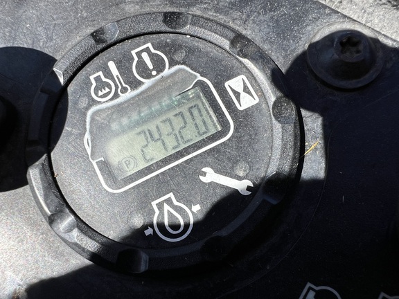 2014 John Deere Z970R - Photo21