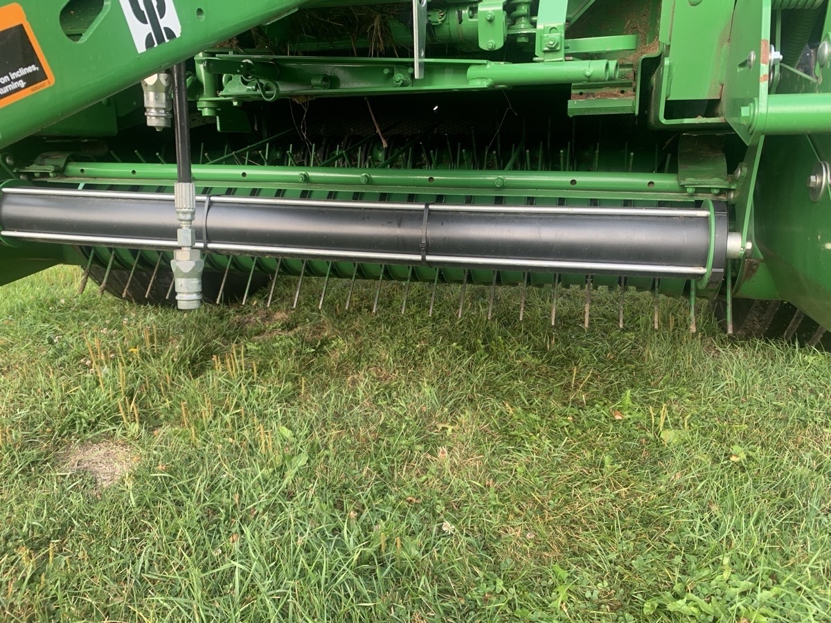 2022 John Deere 450M Image 6