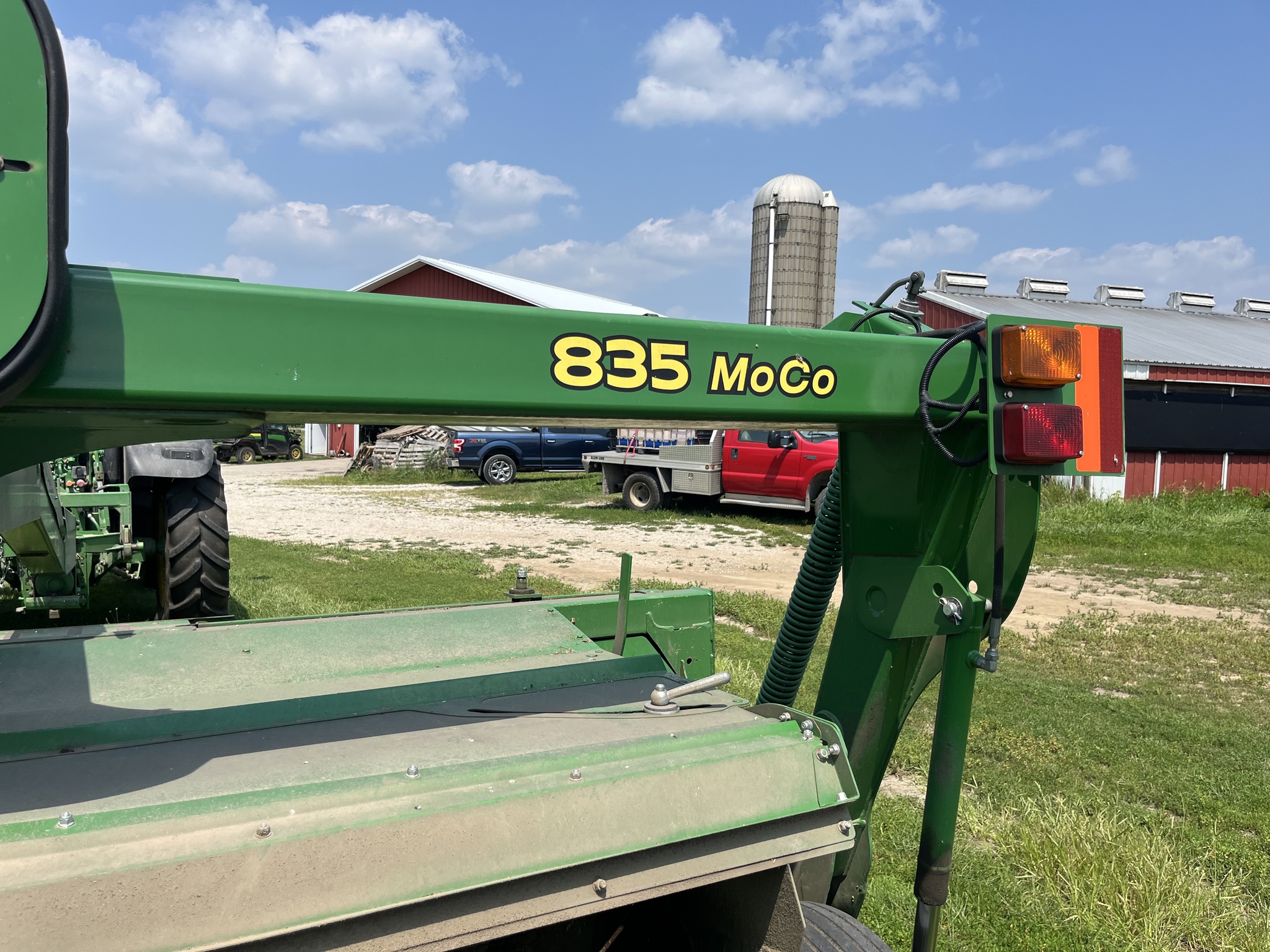  2017 John Deere 835 at Heritage Tractor in Mendota, IL