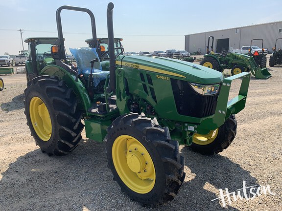 Photo of 2024 John Deere 5060E