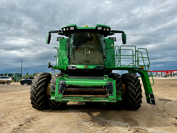 2025 John Deere X9 1100