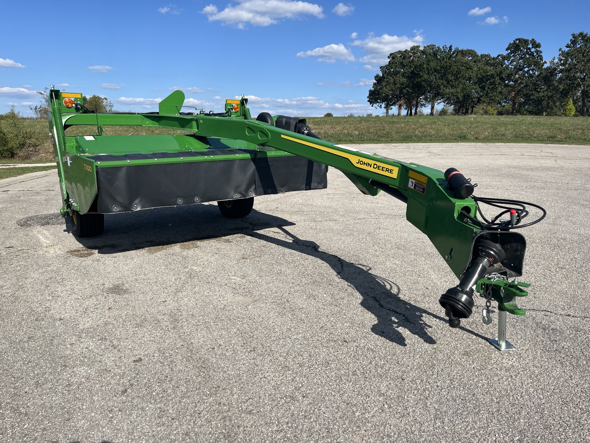  2025 John Deere S300 at Heritage Tractor in Lebanon, MO