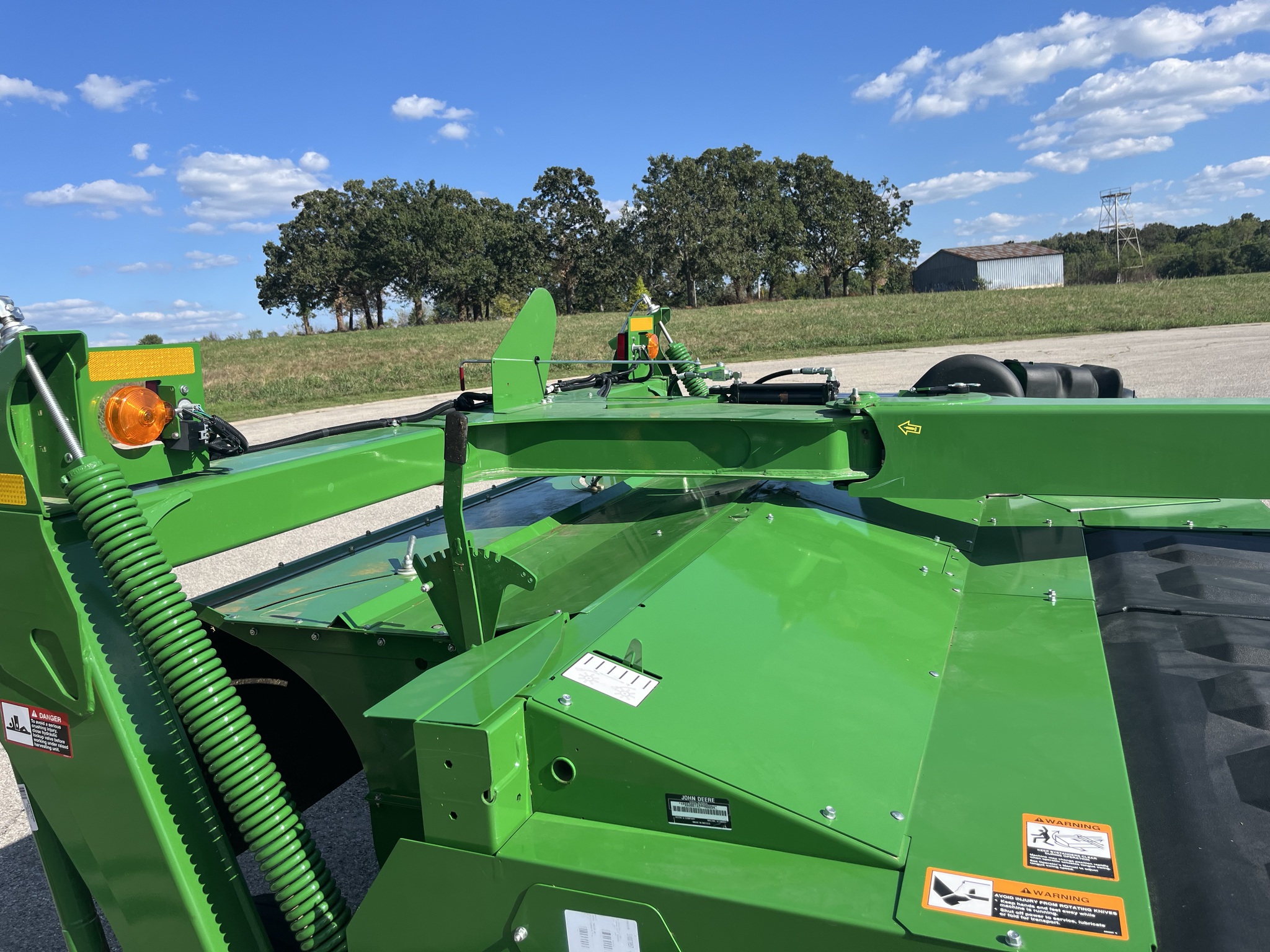 2025 John Deere S300 at Heritage Tractor in Lebanon, MO