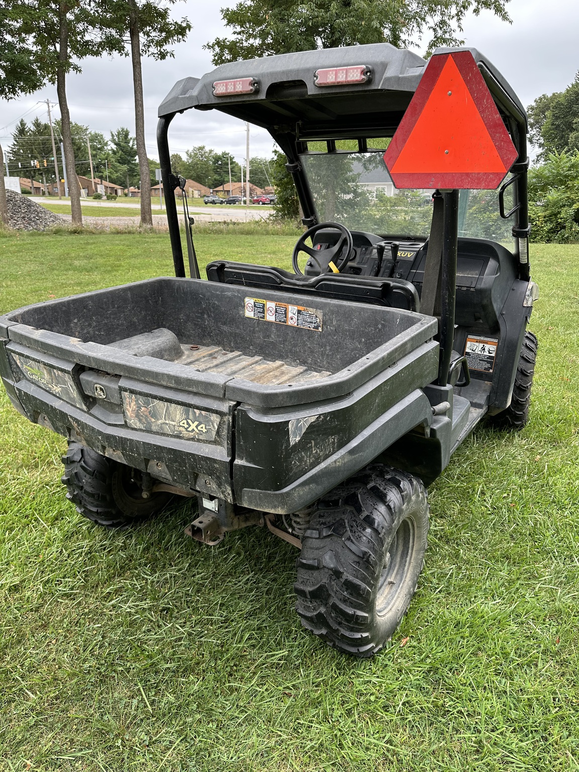 2012 John Deere XUV 550 GREEN Image 4