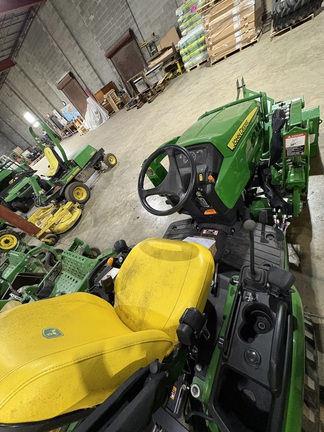 2022 John Deere 1025R