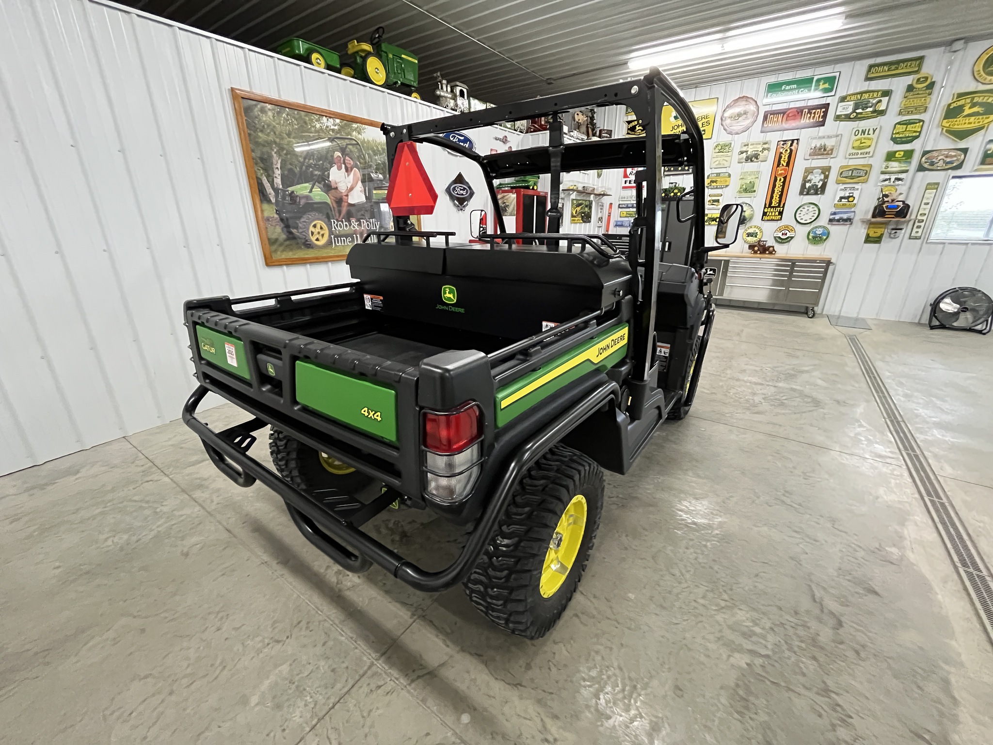 2023 John Deere XUV 835M Image 7