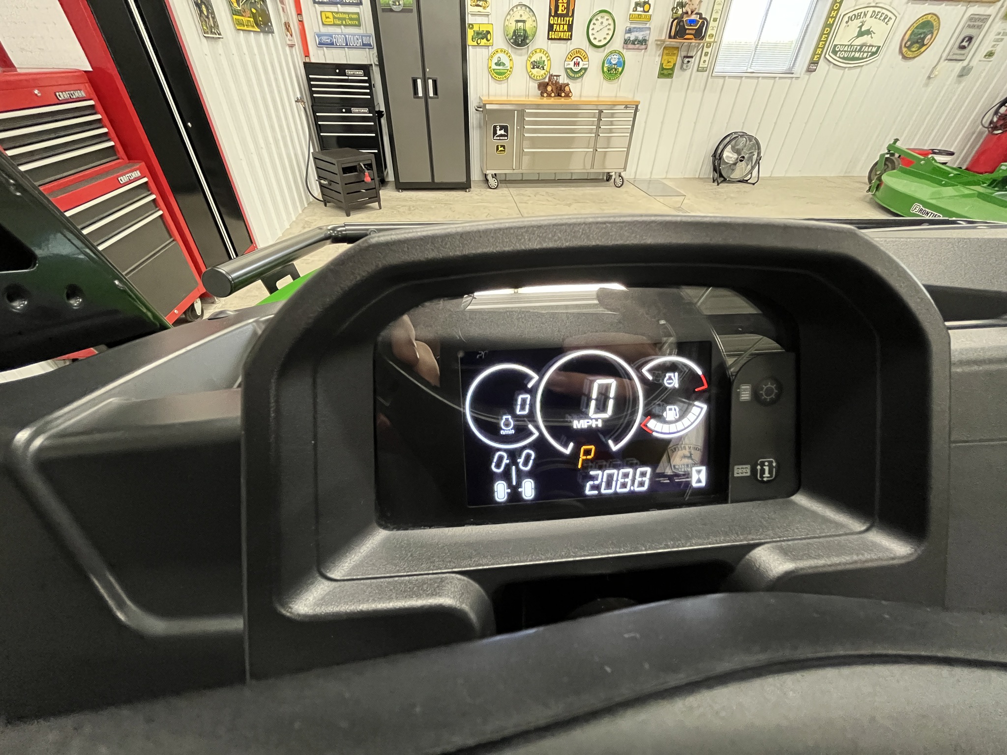 2023 John Deere XUV 835M Image 14