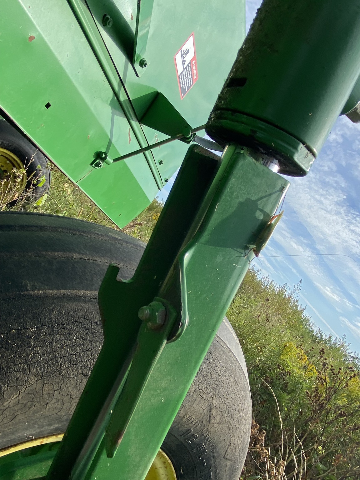 2003 John Deere 936 Image 9