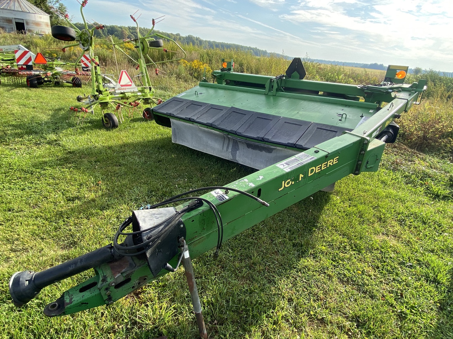 2003 John Deere 936 Image 2