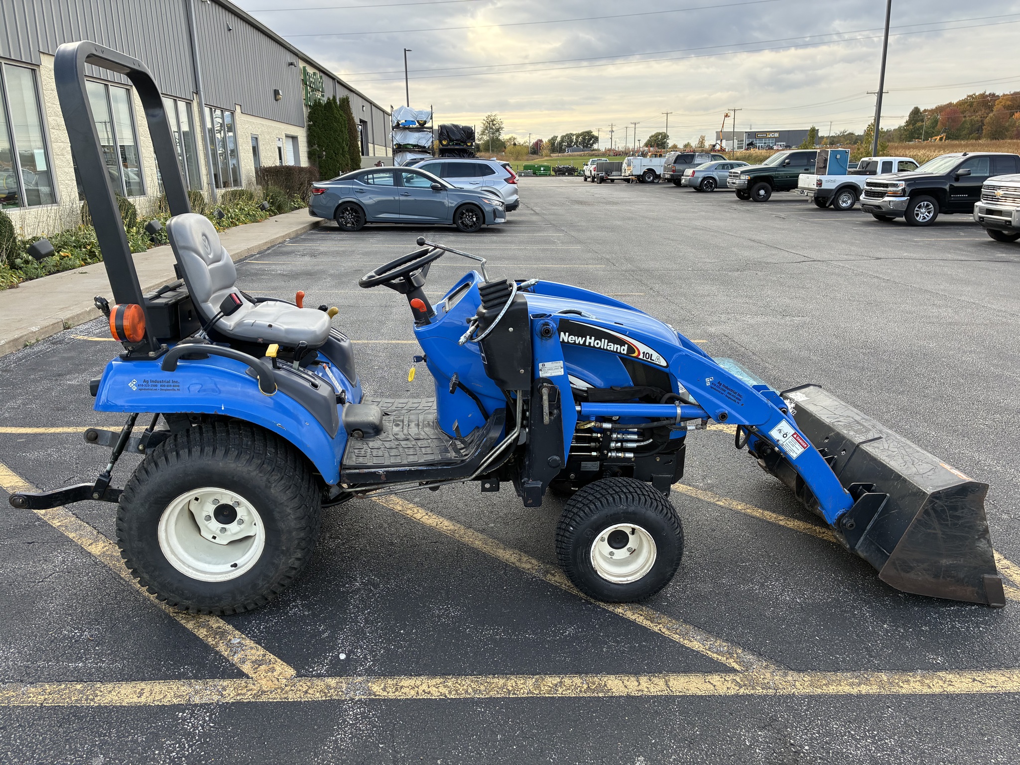 2005 New Holland TZ25DA Image 2