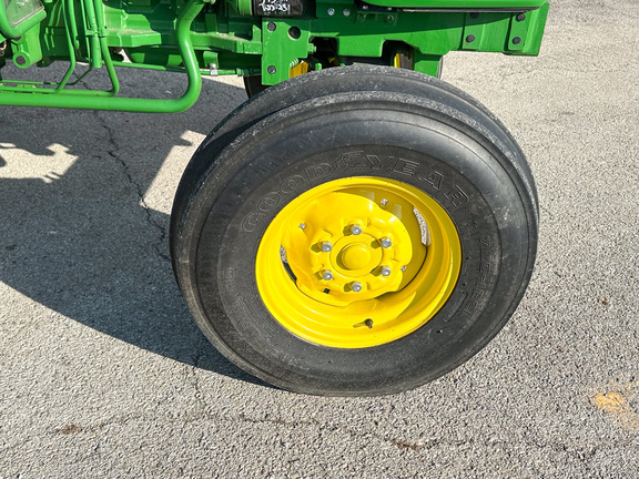 2016 John-Deere 5055E