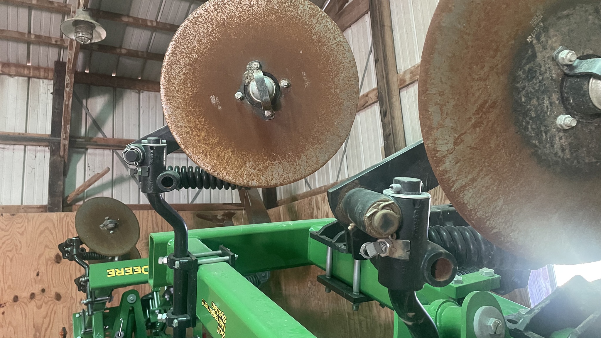 2022 John Deere 2100 Image 14