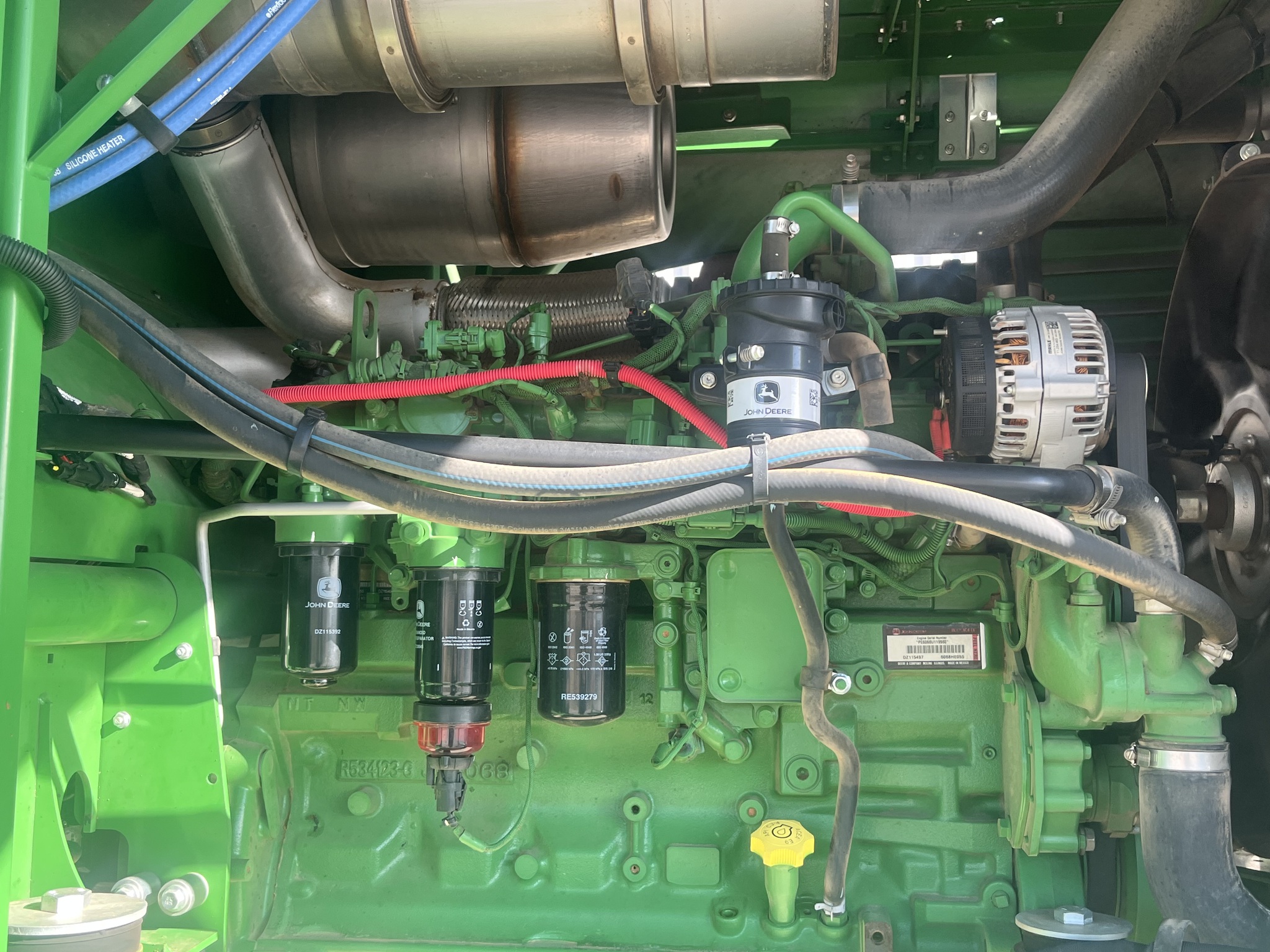 2023 John Deere W235R Image 18