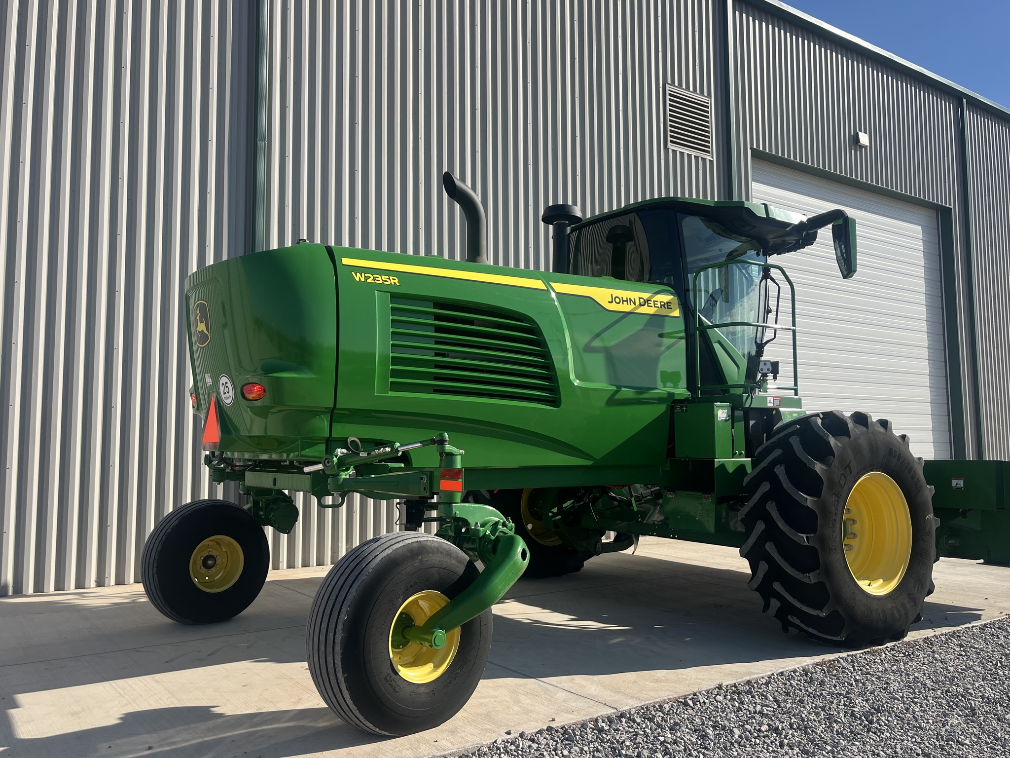 2023 John Deere W235R Image 2
