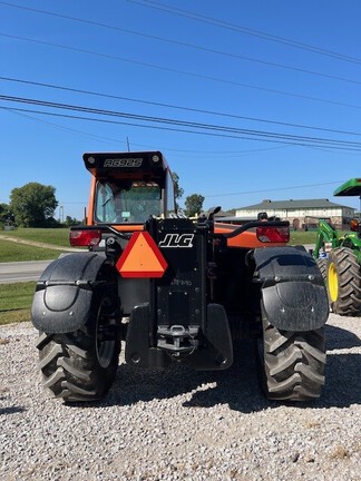 2025 JLG 925