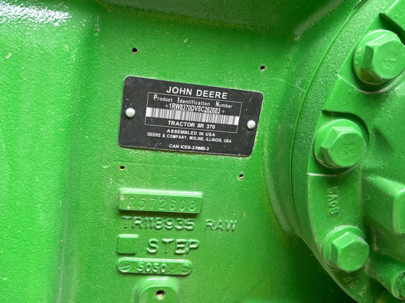 2025 John-Deere 8R 370