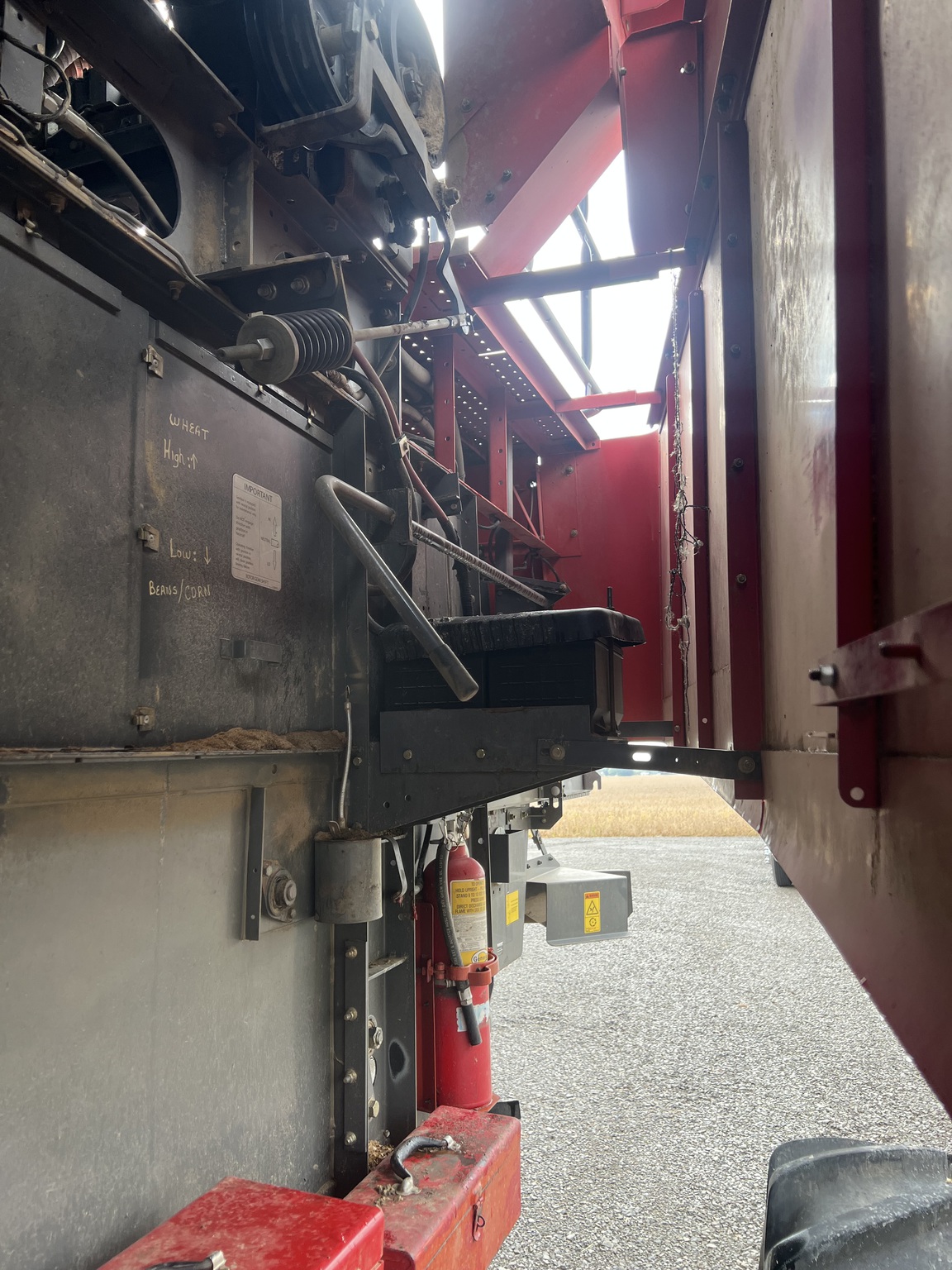 2007 Massey Ferguson 9690 Image 20