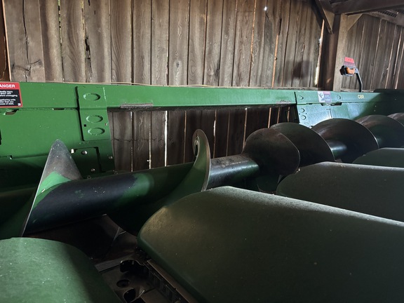 Photo of 2023 John Deere C8R