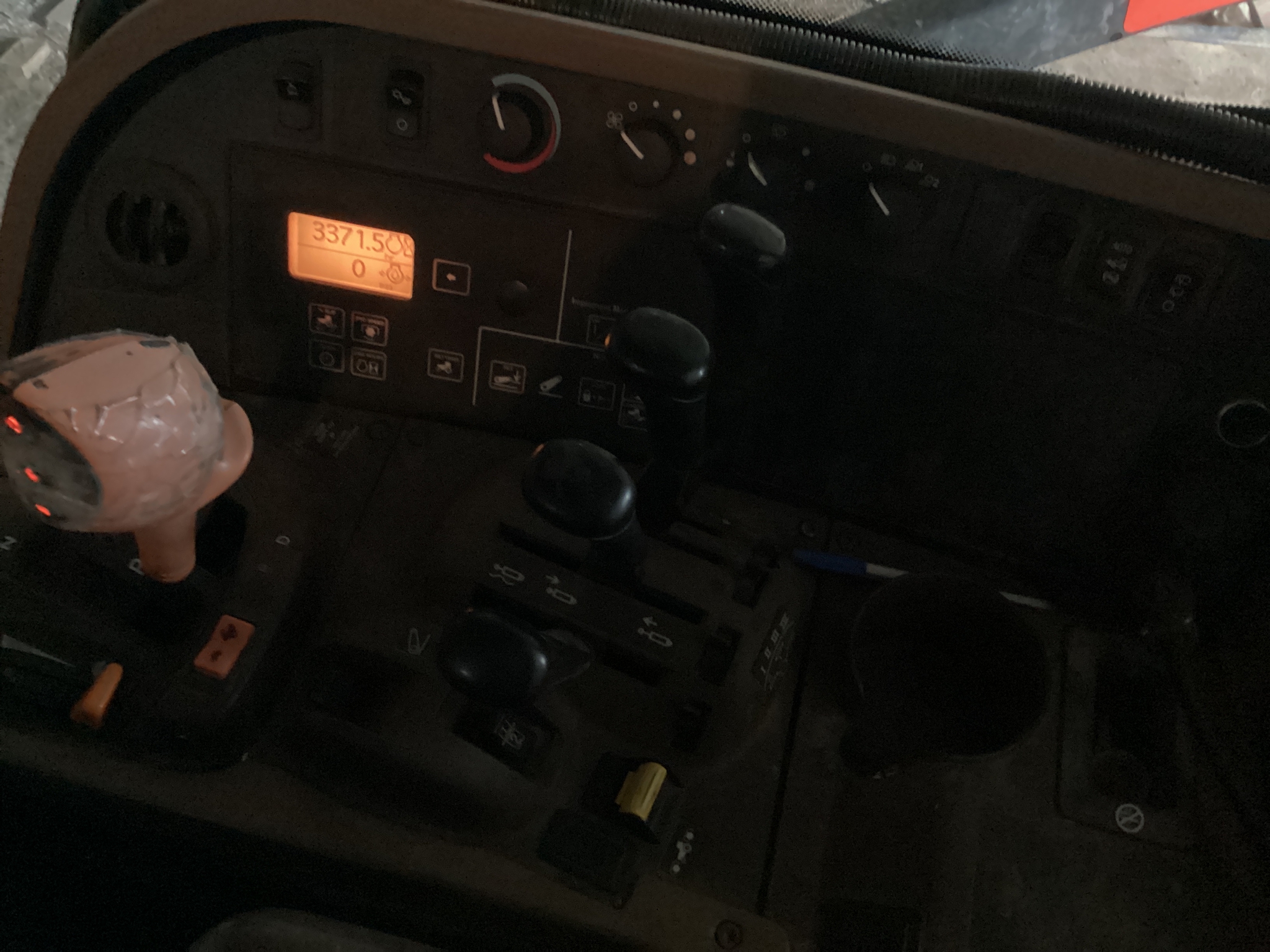 2011 John Deere 7830 Image 4