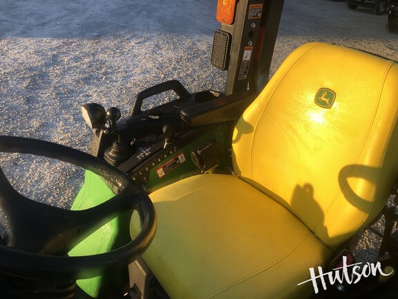 Photo of 2025 John Deere 2032R
