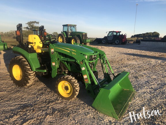 Photo of 2025 John Deere 2032R