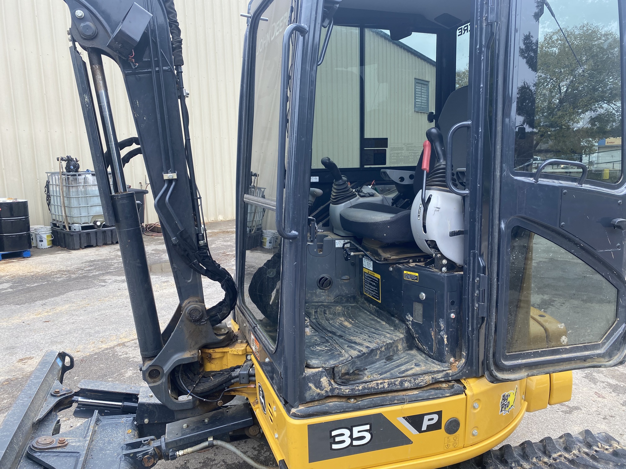 2024 John Deere 35 P Image 7