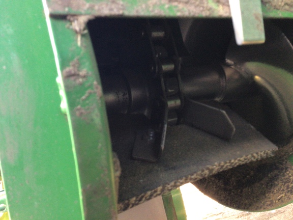 Used 2017 John Deere S670 Combines at Horizon Ag & Turf in Lloydminster, AB - Photo14