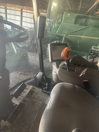 Used 2017 John Deere S670 Combines at Horizon Ag & Turf in Lloydminster, AB - Photo51