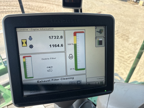 Used 2017 John Deere S670 Combines at Horizon Ag & Turf in Lloydminster, AB - Photo21